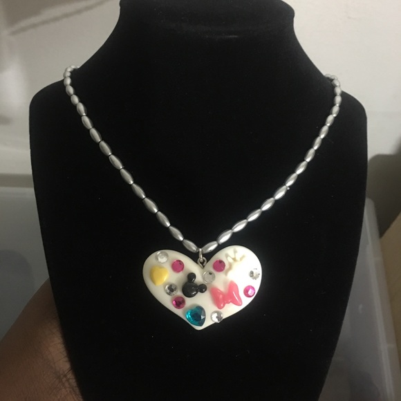 ❤️Disney Necklace ❤️ - Picture 3 of 4